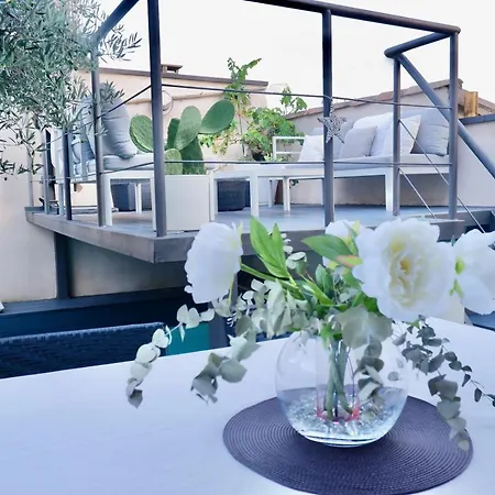 빌라 La Maison Blanche 5*, Piscine & Vue Cite Medievale *